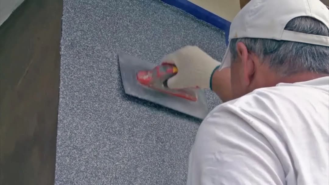 Czy można położyć tynk mozaikowy na tynk mozaikowy? Oto co musisz wiedzieć